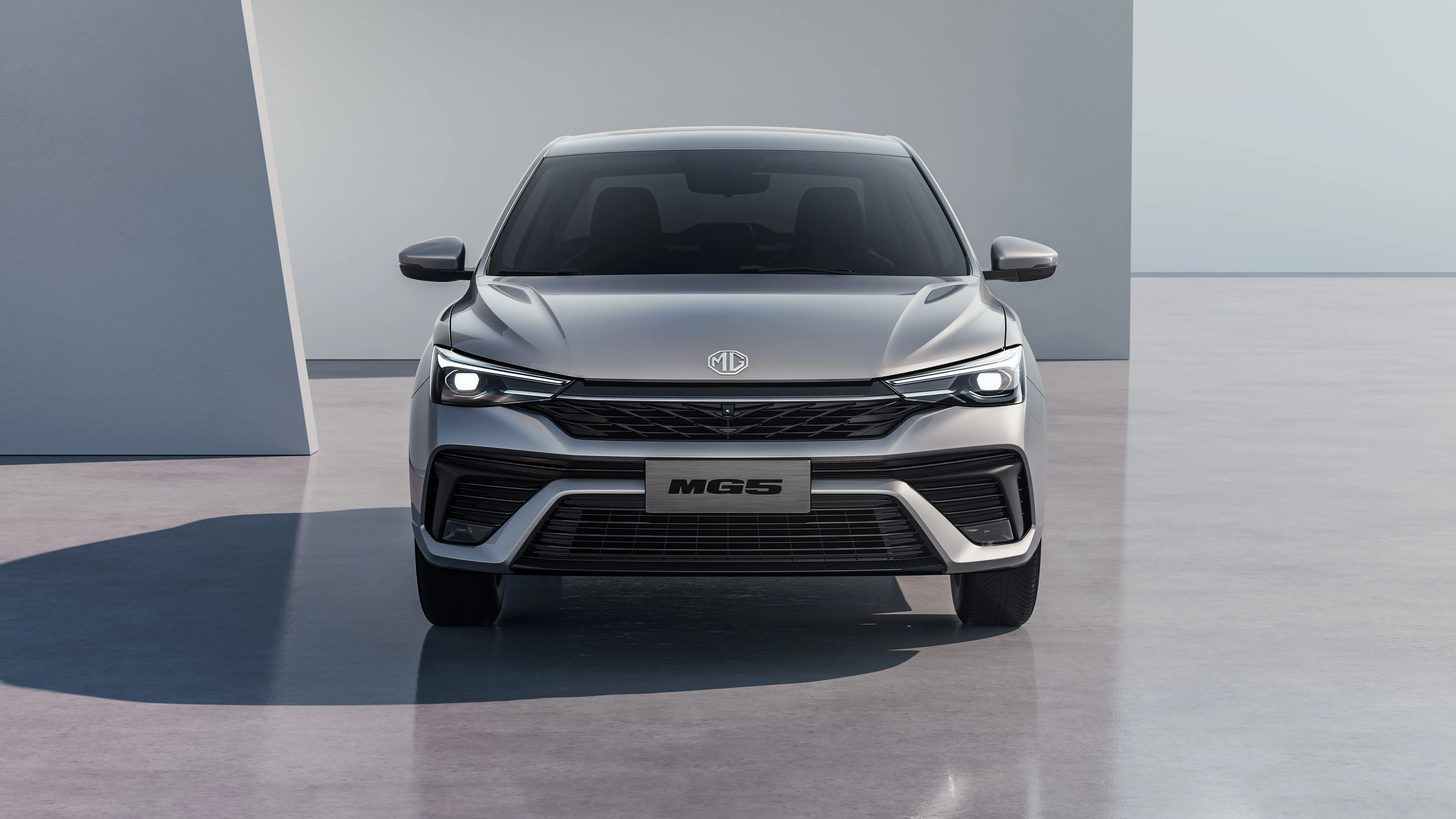 MG 5 Chile 2025: sedán eficiente y moderno | MG Motor Chile